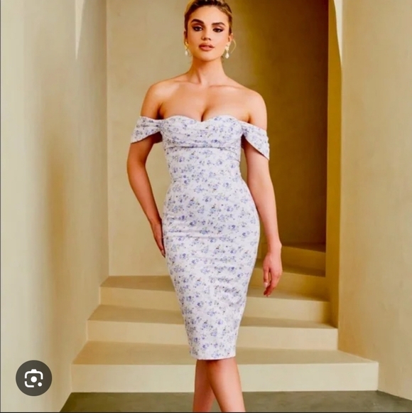 Lavish Alice Dresses & Skirts - Lavish Alice Women's Off Shoulder White and Purple Floral Cocktail Dress. Sz 14